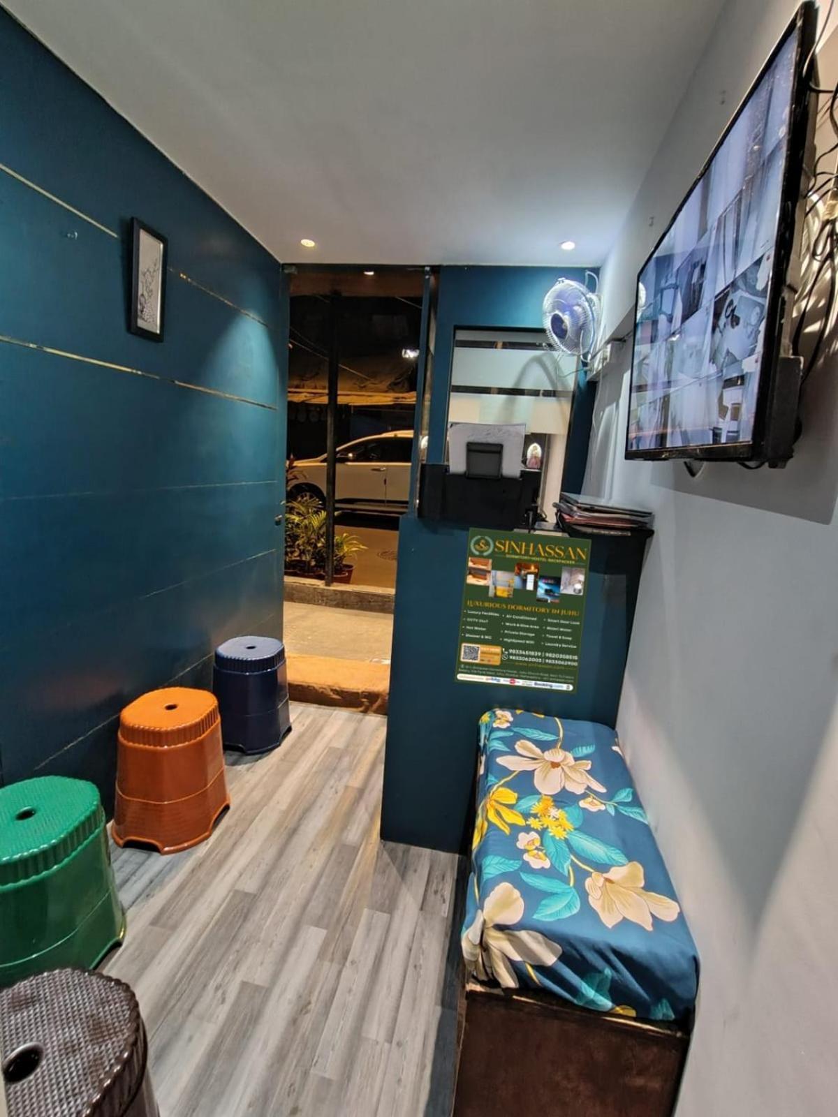 Sinhassan Dormitory Hostel Juhu Mumbai Kültér fotó